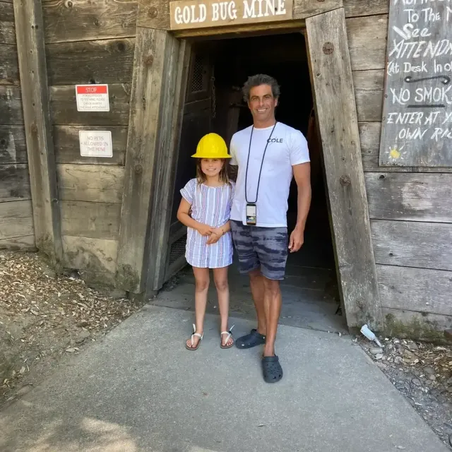 Happy Hauling Crew photo 5