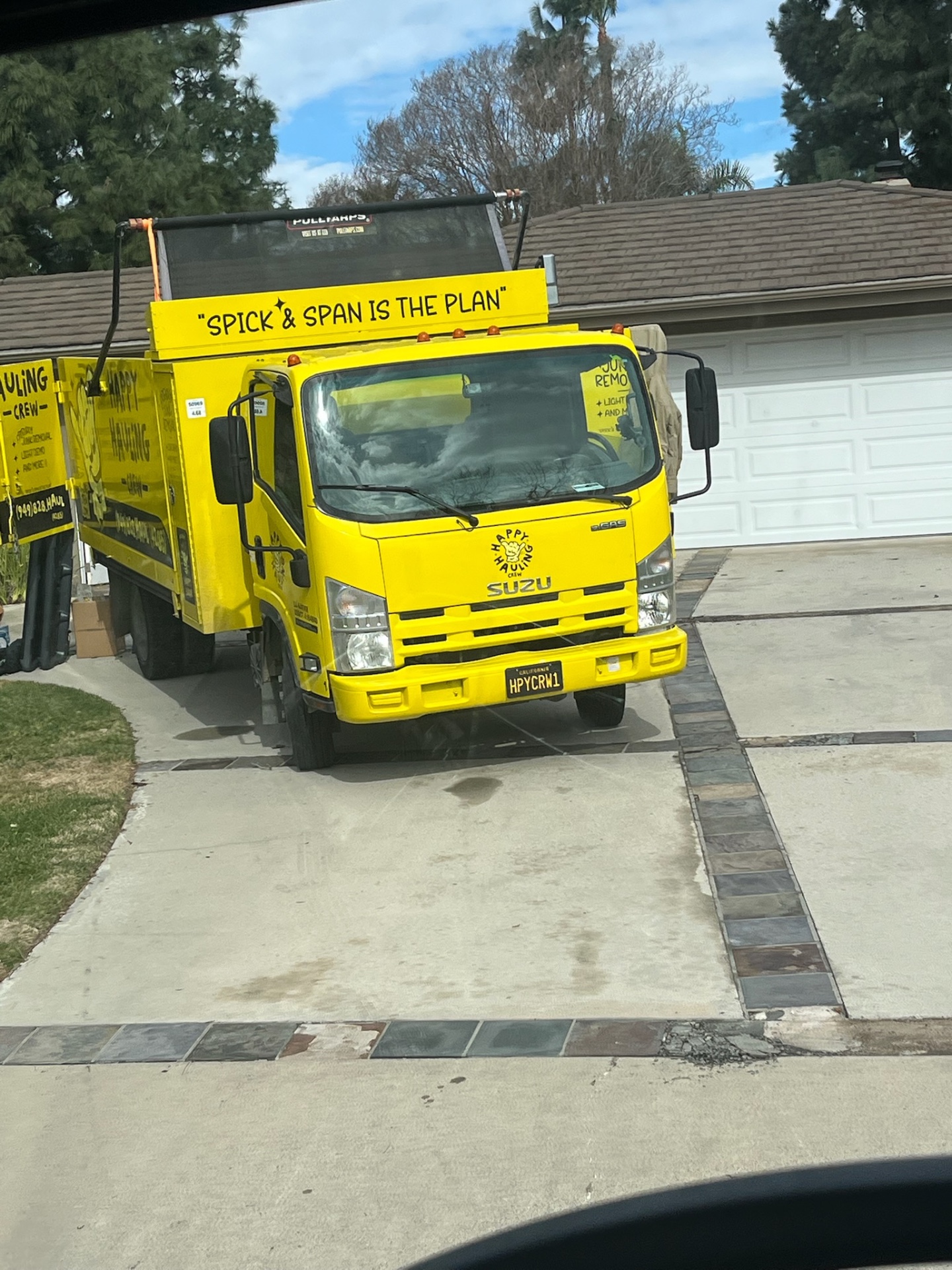 Moving Day Junk Removal: Get Rid of Leftover Junk Fast